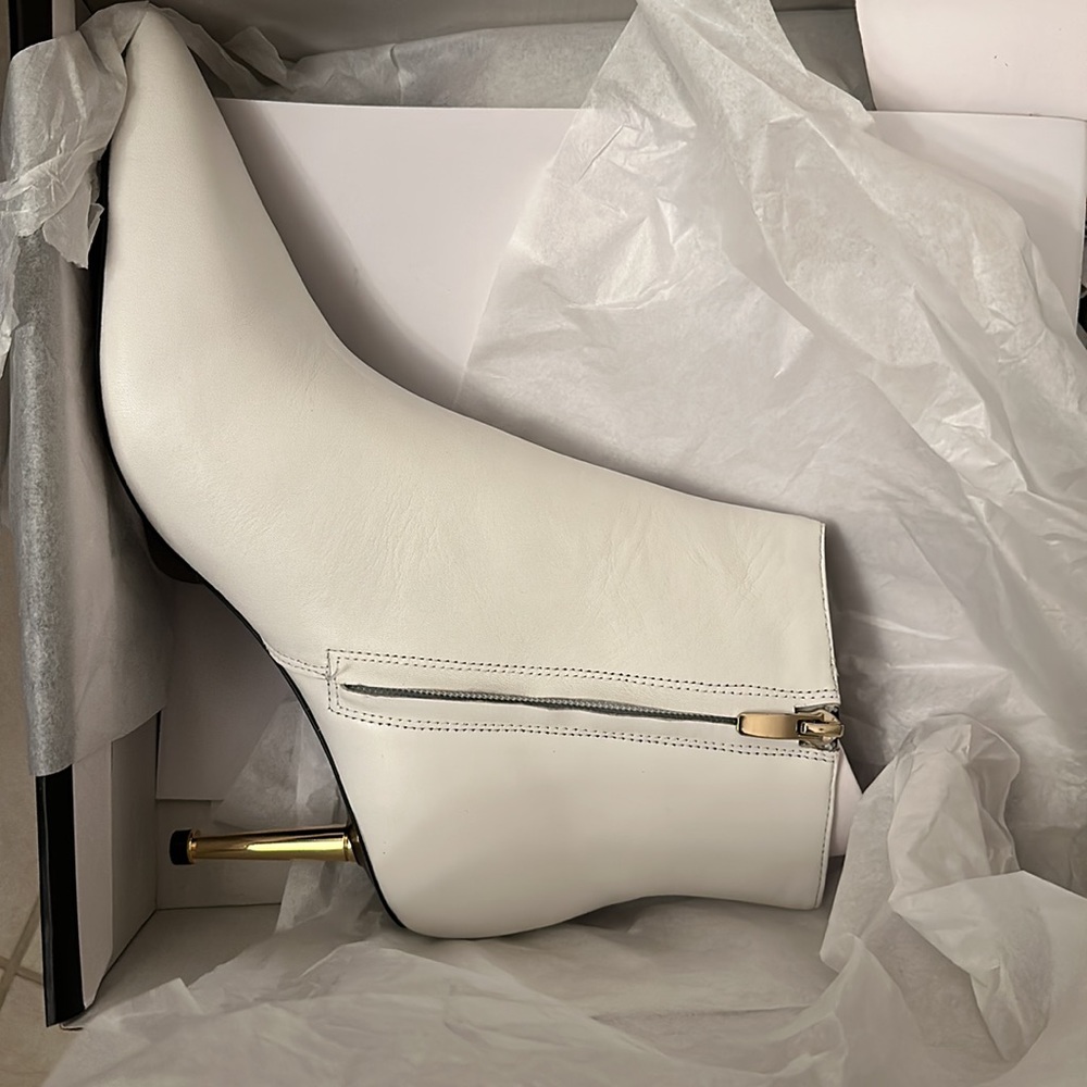 Nine West Ritaa Leather Dress Bootie - Picture 7 of 7